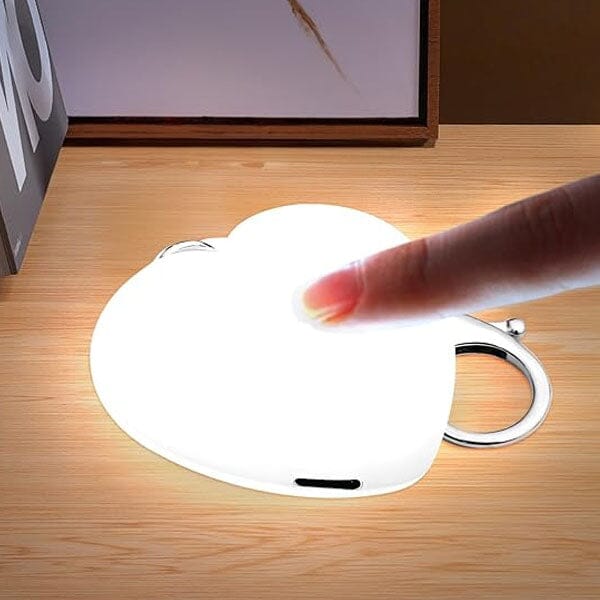 BagGlo Heart-Shaped Automatic LED Purse Light Keychain - Image 5
