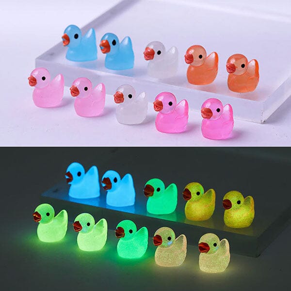 Hide-A-Duck Tiny Glow-In-The-Dark Duck Charms (100pc) - Image 7