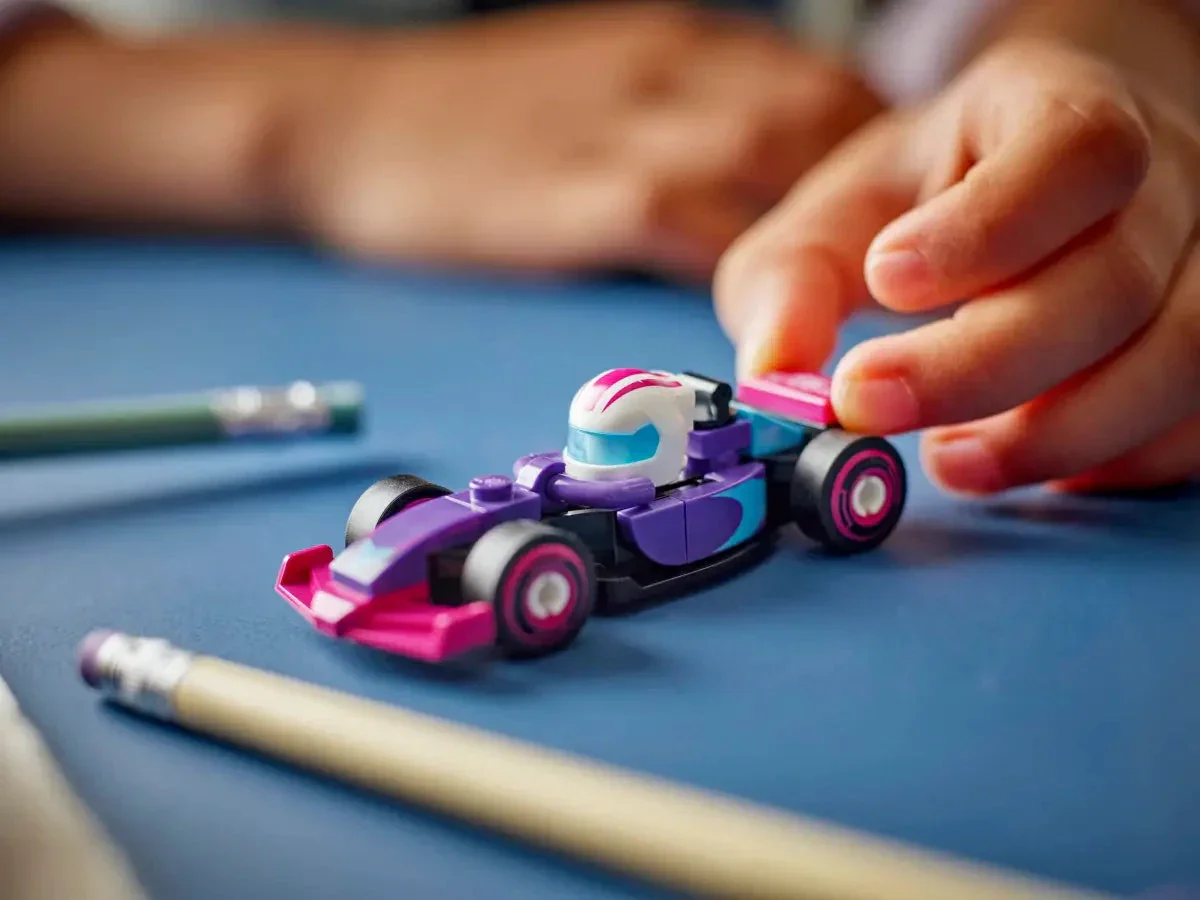 LEGO® Collectible Formula 1 Race Cars - Image 5